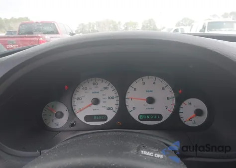 2004 Dodge Grand Caravan Sxt z USA, uszkodzony, nr VIN 2D4GP44L04R527864